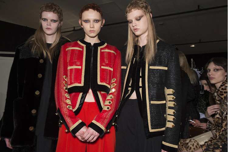 Givenchy backstage 1nov16 3