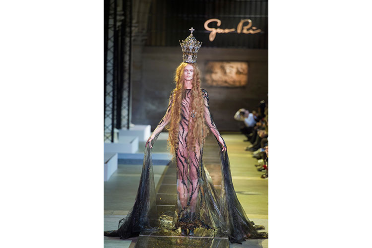 Guo Pei SS 17 26gen 1