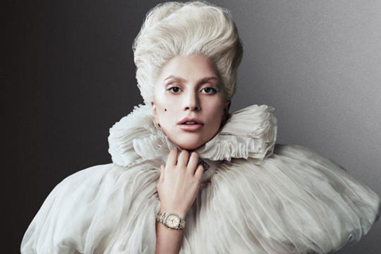 Icone senza tempo Lady Gaga Tudor 30 11 17 2