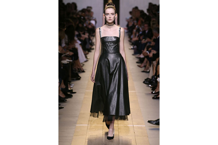 Maria Grazia Chiuri per Dior11ott16 2