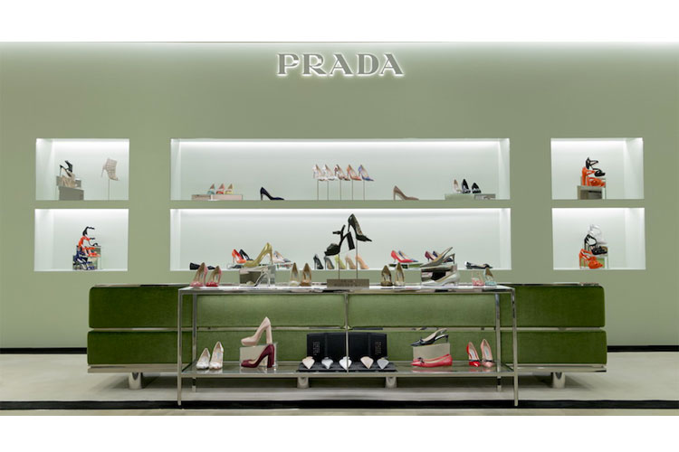 Prada12apr16 1