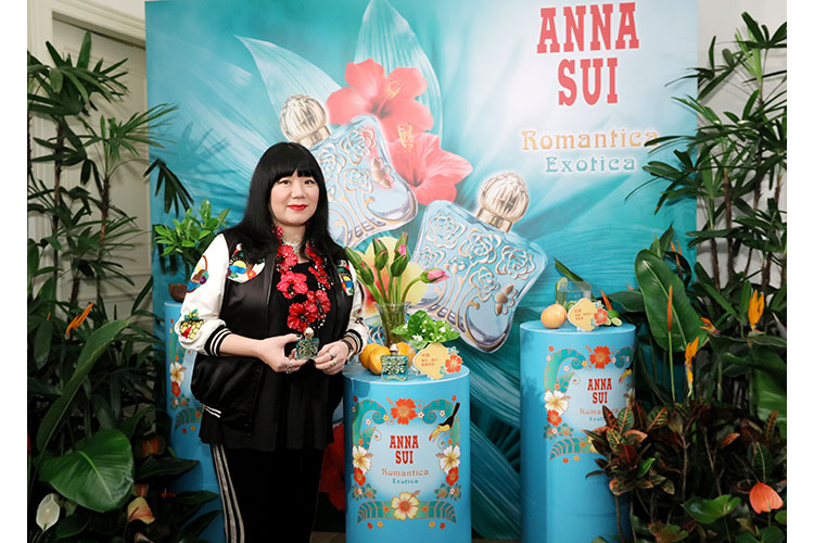 Romantica exotica by Anna Sui 15nov16 4