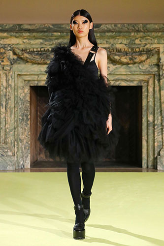 Vera Wang 12 2 20 9