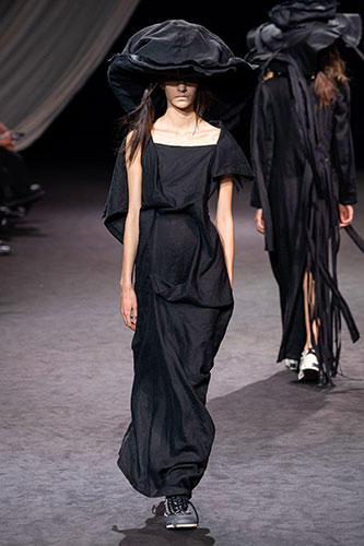 Yohji Yamamoto 2 10 19 2